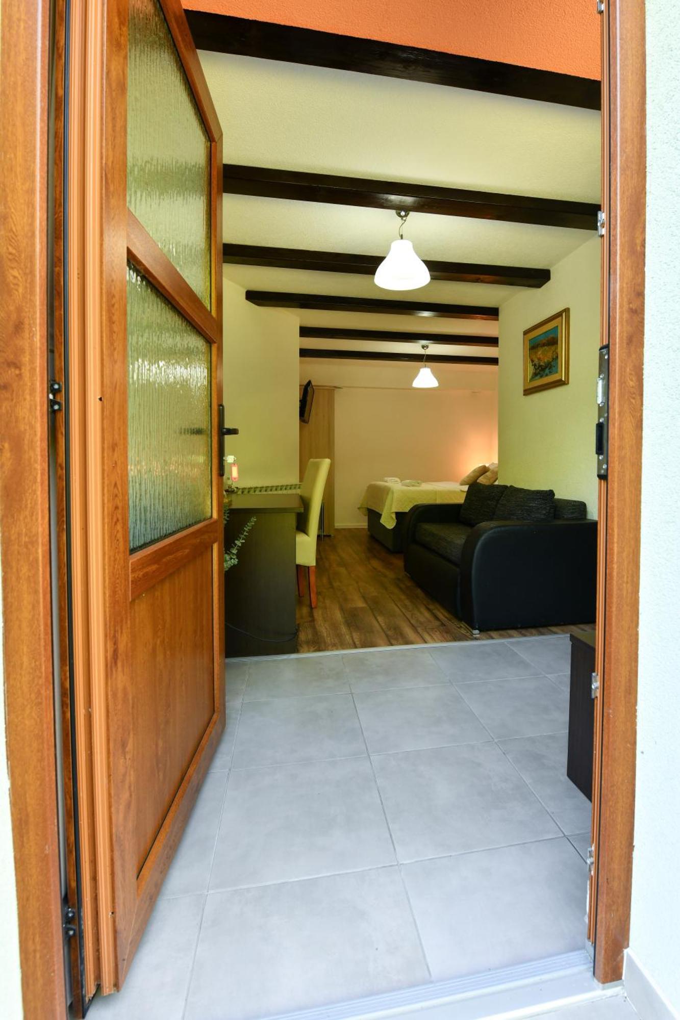 גרבובץ Villa Cancar מראה חיצוני תמונה